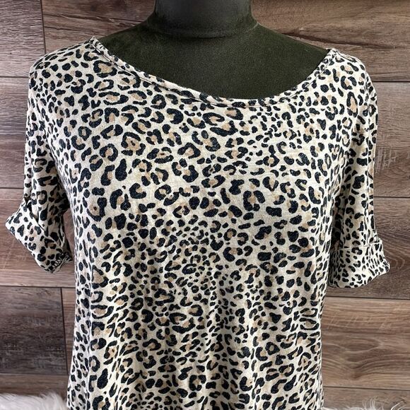 EST 1946 Ladies Leopard Print Scoop Neck Top Size Medium Off white Black Tan - Picture 3 of 8
